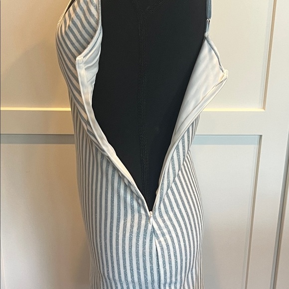 Princess Polly Blue and White Striped Dress Size 4 - Picture 7 of 10